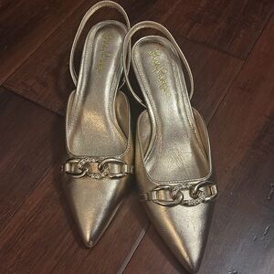 Lilly Pulitzer Gold Pointed Toe Slingback Heels with Chain Accent